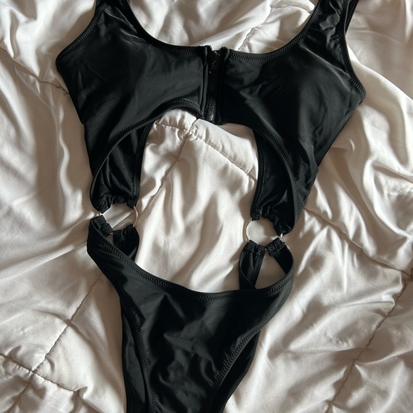 Swimsuit - Picture 2 of 2